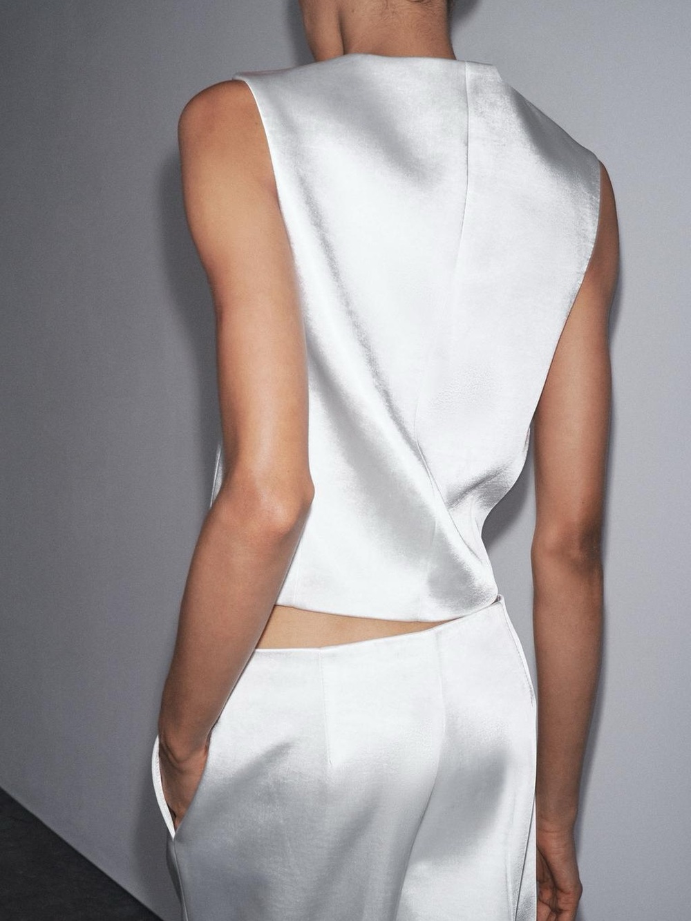 ZARA Satin cropped evening vest top. ZW collection. M NWT - Picture 2 of 11